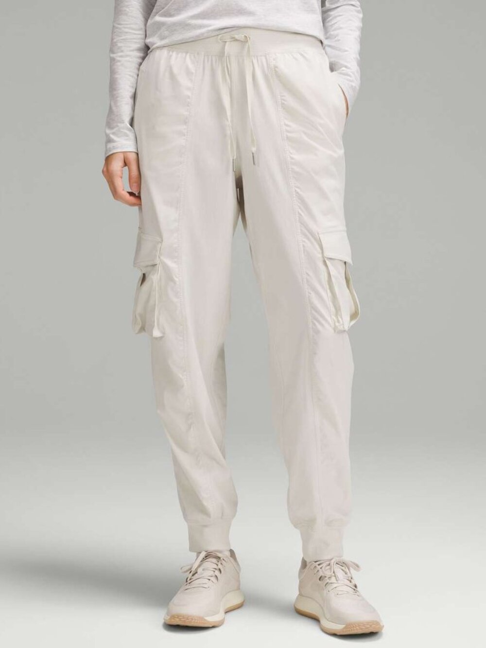 Lululemon Dance Studio Relaxed Fit MR Cargo Jogger
